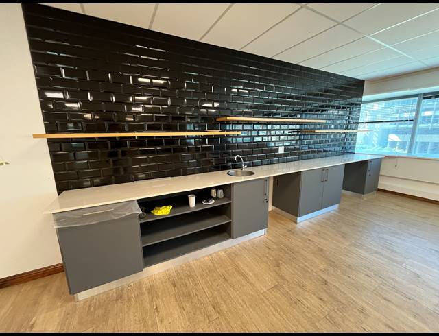 950M² OFFICE TO LET IN CAPE TOWN CITY CENTRE